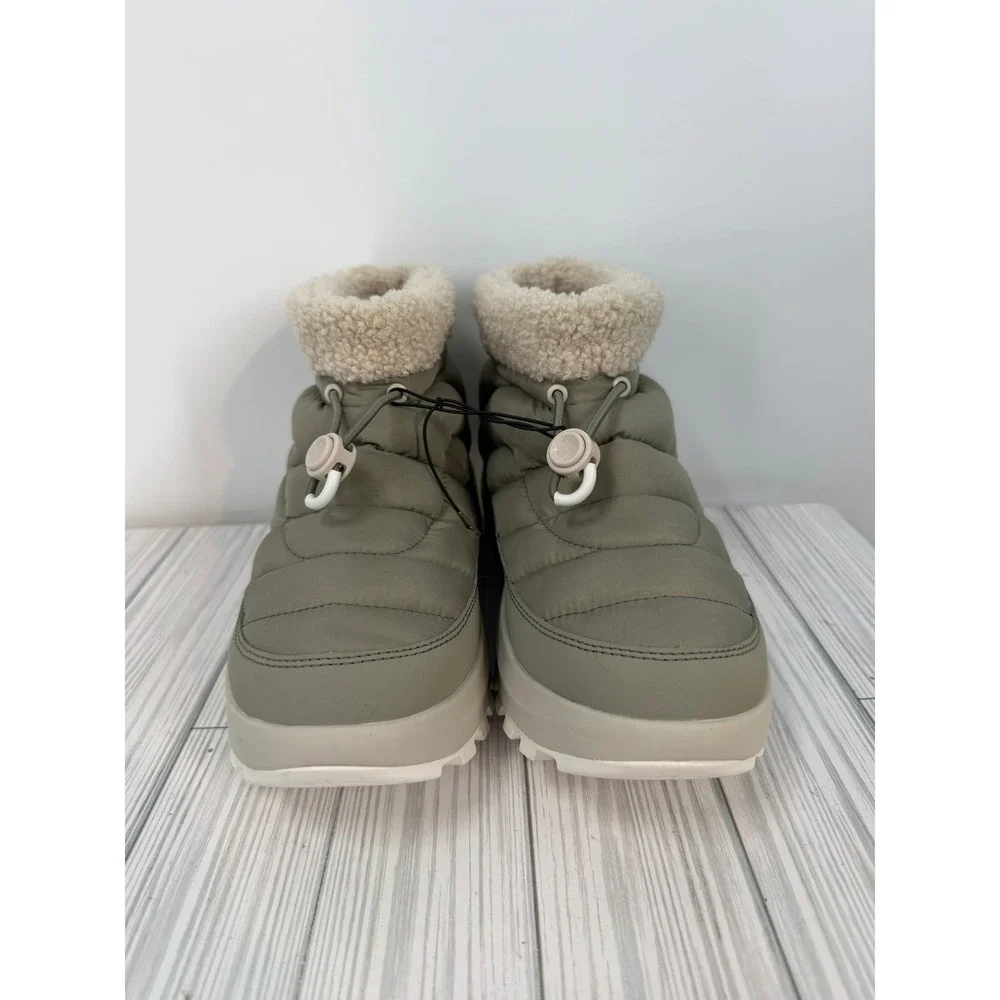 Columbia Snowtrot Shorty‎ Sage Green Quilted Puffer Snow Boots Women's 10